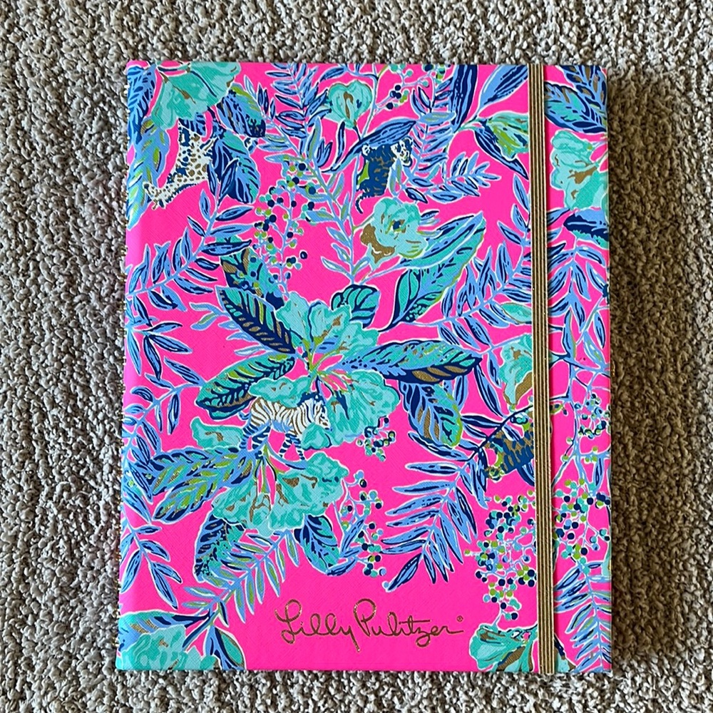 Lilly Pulitzer Planner. Brand new